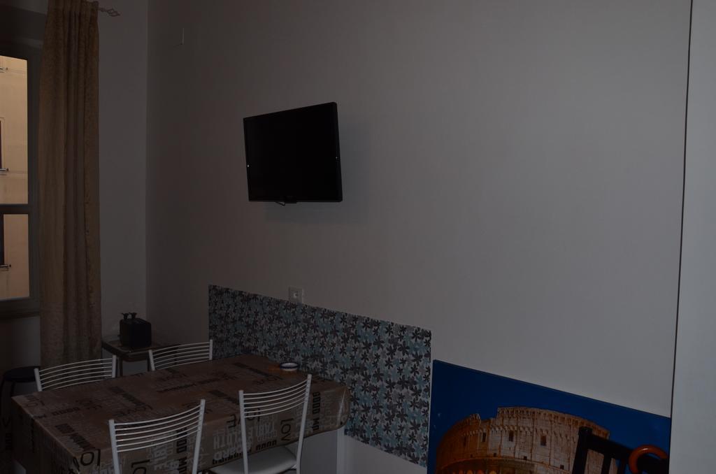 רומא Ines Downtown B&B חדר תמונה